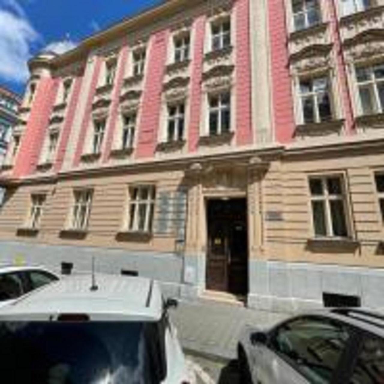 Red&Black Apartment City Centr, Na Hradbach 118 Ostrava Exterior foto